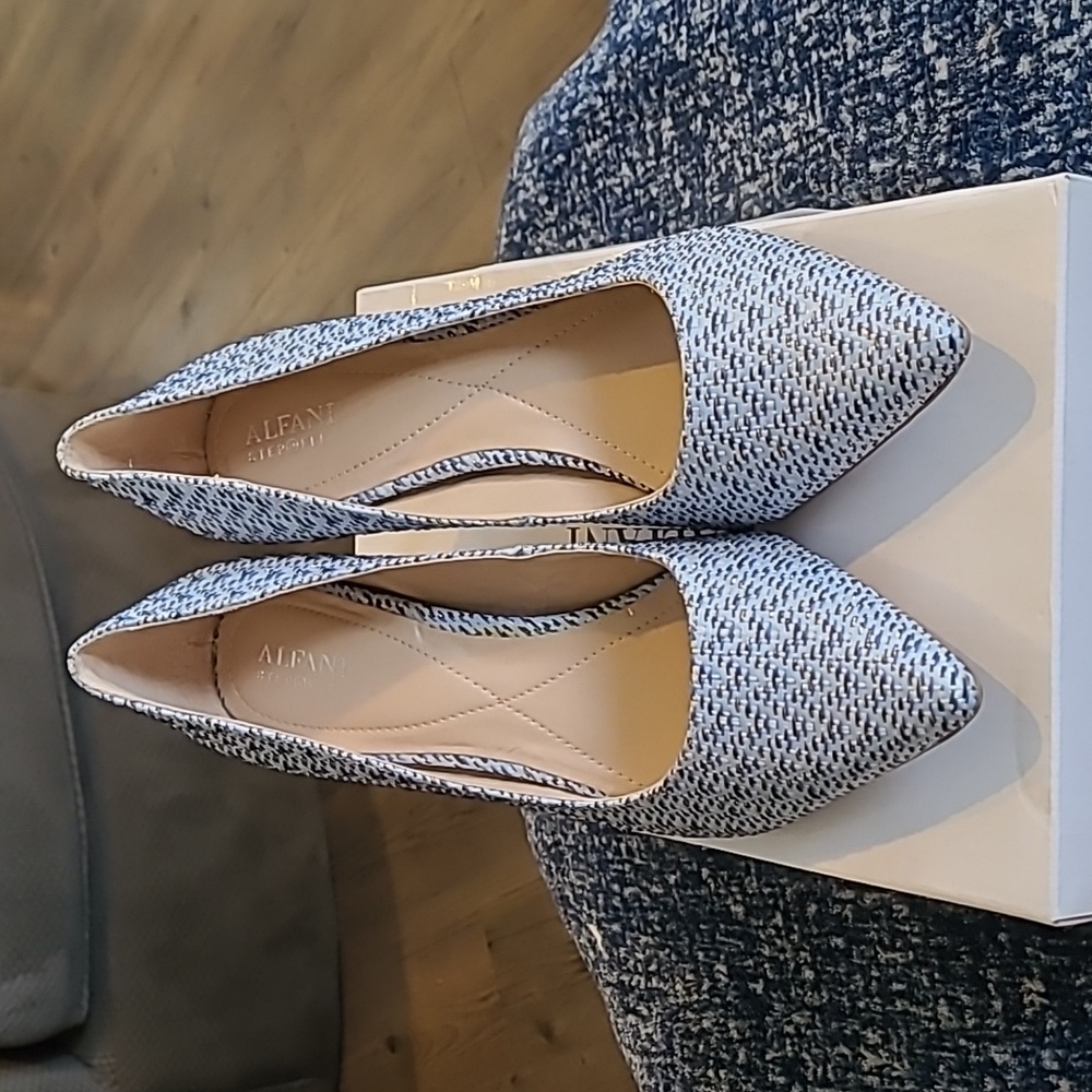 Alfani Powder Blue Raffia High Heels Size 10